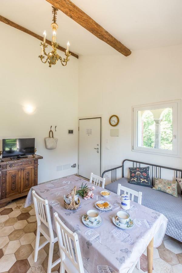 Borgo Sartoni Case Vacanze Appartamenti In Affitto Bolonia Exterior foto
